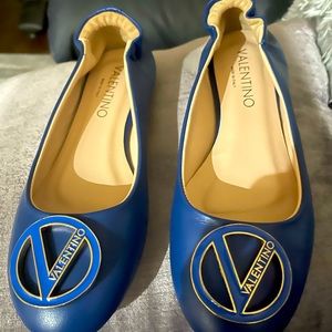 NEW Valentino ballet flats